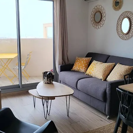 Appartement Rénové Avec Parking, Clim Et Vue - 4 Pers. - Fr-1-696-148 *